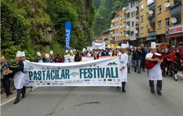 Marsa, 2. kez düzenlenen Uluslararası Pastacılar Festivali’ndeydi 